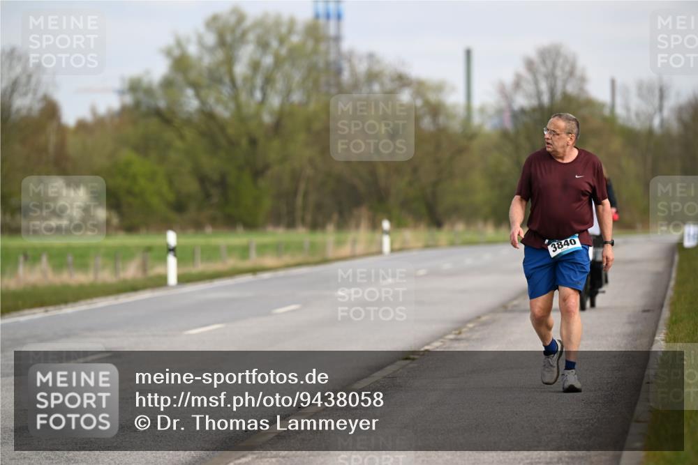 12.04.2026 - 45. Internationalen Wilhelmsburger Insellauf Dr. Thomas Lammeyer http://msf.ph/oto/9438058 12.04.2026 09:37:21 Laufen 3840 meine-sportfotos.de