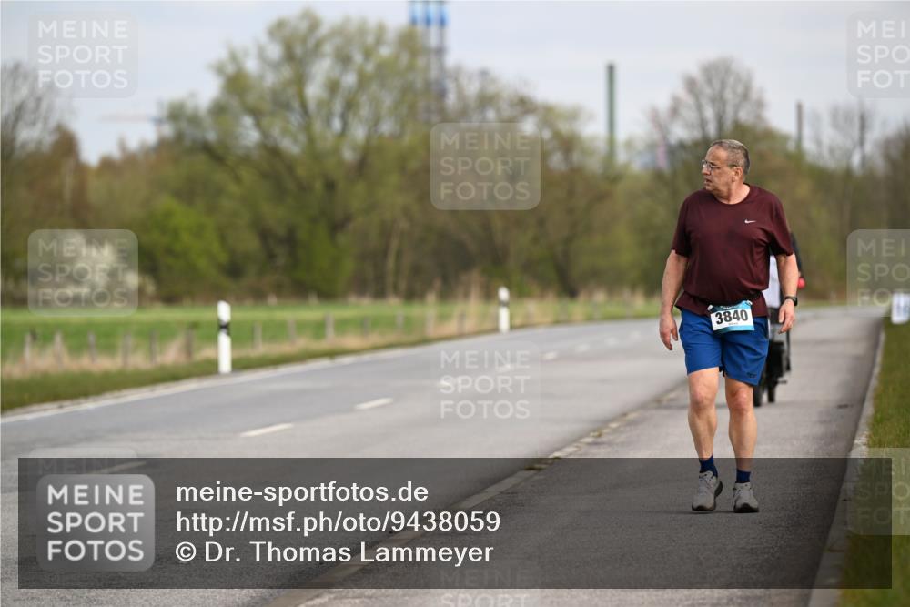12.04.2026 - 45. Internationalen Wilhelmsburger Insellauf Dr. Thomas Lammeyer http://msf.ph/oto/9438059 12.04.2026 09:37:21 Laufen 3840 meine-sportfotos.de