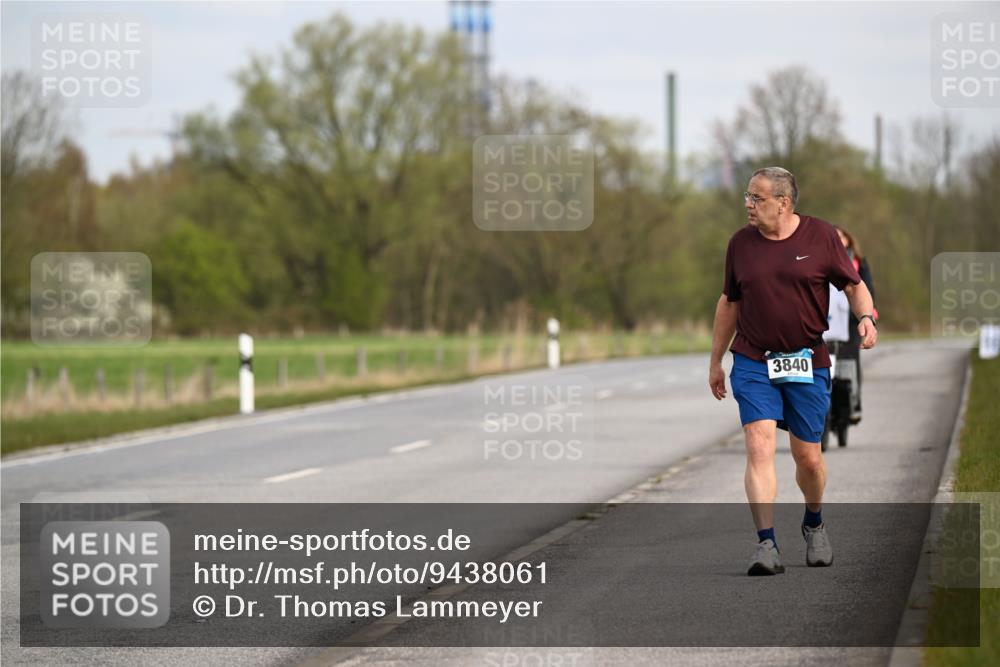 12.04.2026 - 45. Internationalen Wilhelmsburger Insellauf Dr. Thomas Lammeyer http://msf.ph/oto/9438061 12.04.2026 09:37:21 Laufen 3840 meine-sportfotos.de