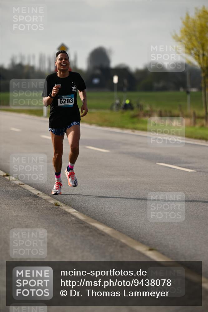 12.04.2026 - 45. Internationalen Wilhelmsburger Insellauf Dr. Thomas Lammeyer http://msf.ph/oto/9438078 12.04.2026 09:46:14 Laufen 5293 meine-sportfotos.de