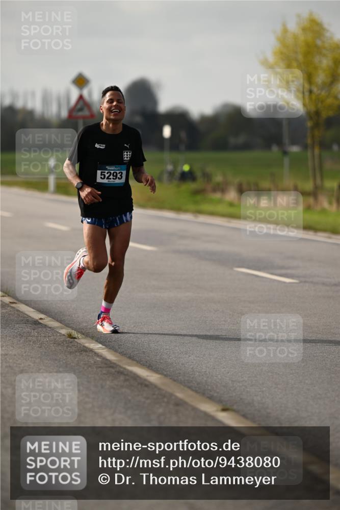 12.04.2026 - 45. Internationalen Wilhelmsburger Insellauf Dr. Thomas Lammeyer http://msf.ph/oto/9438080 12.04.2026 09:46:15 Laufen 5293 meine-sportfotos.de