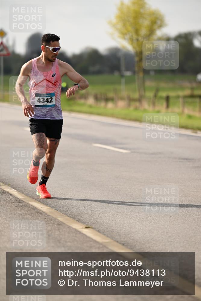 12.04.2026 - 45. Internationalen Wilhelmsburger Insellauf Dr. Thomas Lammeyer http://msf.ph/oto/9438113 12.04.2026 09:46:57 Laufen 4342, 2, 11 meine-sportfotos.de