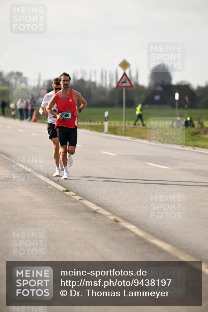 12.04.2026 - 45. Internationalen Wilhelmsburger Insellauf Dr. Thomas Lammeyer http://msf.ph/oto/9438197 12.04.2026 09:48:28 Laufen 086 meine-sportfotos.de