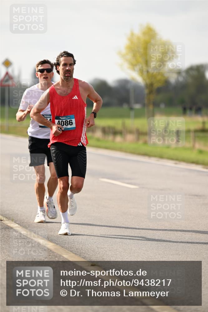 12.04.2026 - 45. Internationalen Wilhelmsburger Insellauf Dr. Thomas Lammeyer http://msf.ph/oto/9438217 12.04.2026 09:48:31 Laufen 4086 meine-sportfotos.de