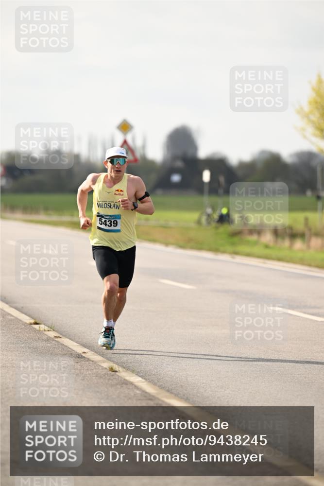 12.04.2026 - 45. Internationalen Wilhelmsburger Insellauf Dr. Thomas Lammeyer http://msf.ph/oto/9438245 12.04.2026 09:48:55 Laufen 5439 meine-sportfotos.de