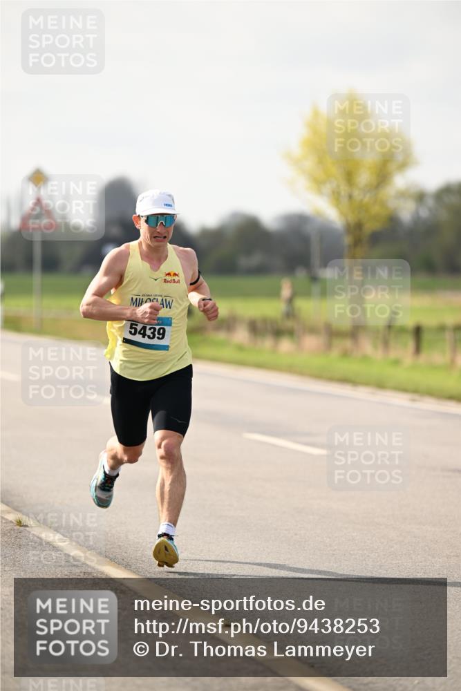 12.04.2026 - 45. Internationalen Wilhelmsburger Insellauf Dr. Thomas Lammeyer http://msf.ph/oto/9438253 12.04.2026 09:48:56 Laufen 5439 meine-sportfotos.de