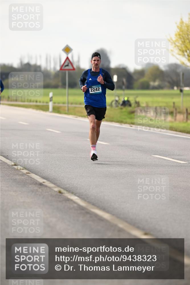 12.04.2026 - 45. Internationalen Wilhelmsburger Insellauf Dr. Thomas Lammeyer http://msf.ph/oto/9438323 12.04.2026 09:50:09 Laufen 2242 meine-sportfotos.de