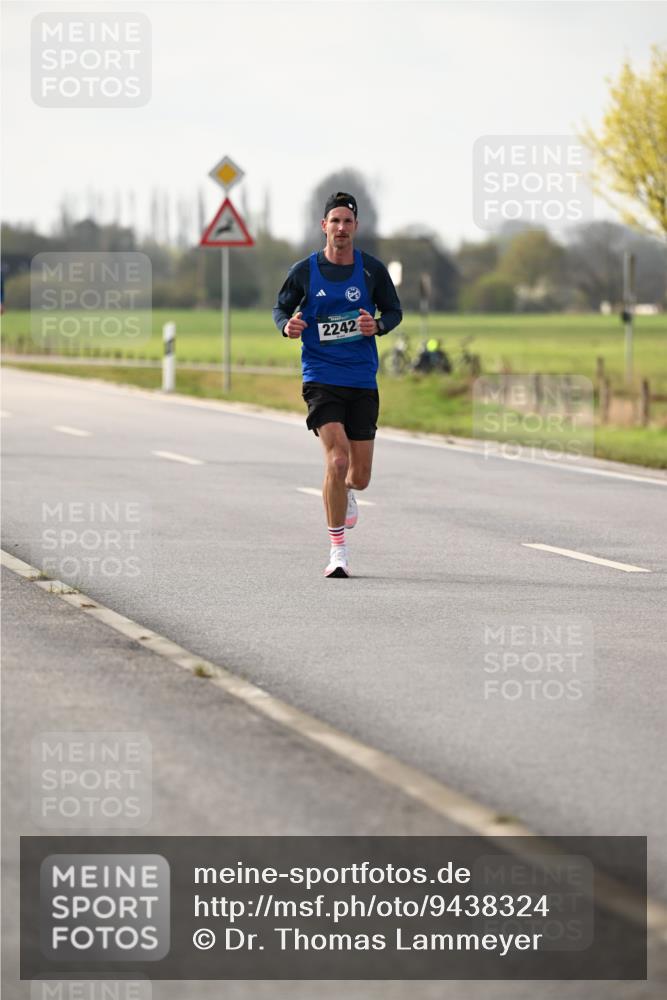 12.04.2026 - 45. Internationalen Wilhelmsburger Insellauf Dr. Thomas Lammeyer http://msf.ph/oto/9438324 12.04.2026 09:50:09 Laufen 2242 meine-sportfotos.de