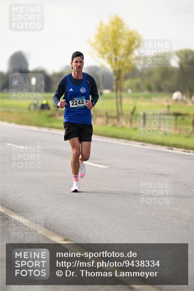 12.04.2026 - 45. Internationalen Wilhelmsburger Insellauf Dr. Thomas Lammeyer http://msf.ph/oto/9438334 12.04.2026 09:50:11 Laufen 2242 meine-sportfotos.de