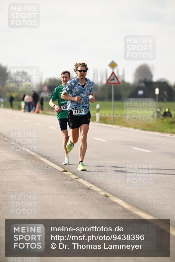 12.04.2026 - 45. Internationalen Wilhelmsburger Insellauf Dr. Thomas Lammeyer http://msf.ph/oto/9438396 12.04.2026 09:51:04 Laufen 28, 3107 meine-sportfotos.de