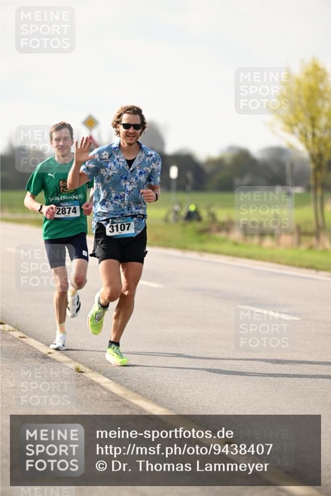 12.04.2026 - 45. Internationalen Wilhelmsburger Insellauf Dr. Thomas Lammeyer http://msf.ph/oto/9438407 12.04.2026 09:51:06 Laufen 2874, 3107 meine-sportfotos.de
