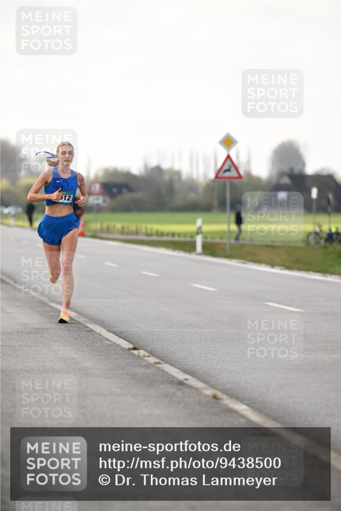 12.04.2026 - 45. Internationalen Wilhelmsburger Insellauf Dr. Thomas Lammeyer http://msf.ph/oto/9438500 12.04.2026 09:52:49 Laufen 12 meine-sportfotos.de