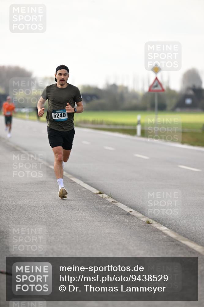 12.04.2026 - 45. Internationalen Wilhelmsburger Insellauf Dr. Thomas Lammeyer http://msf.ph/oto/9438529 12.04.2026 09:52:57 Laufen 5240 meine-sportfotos.de