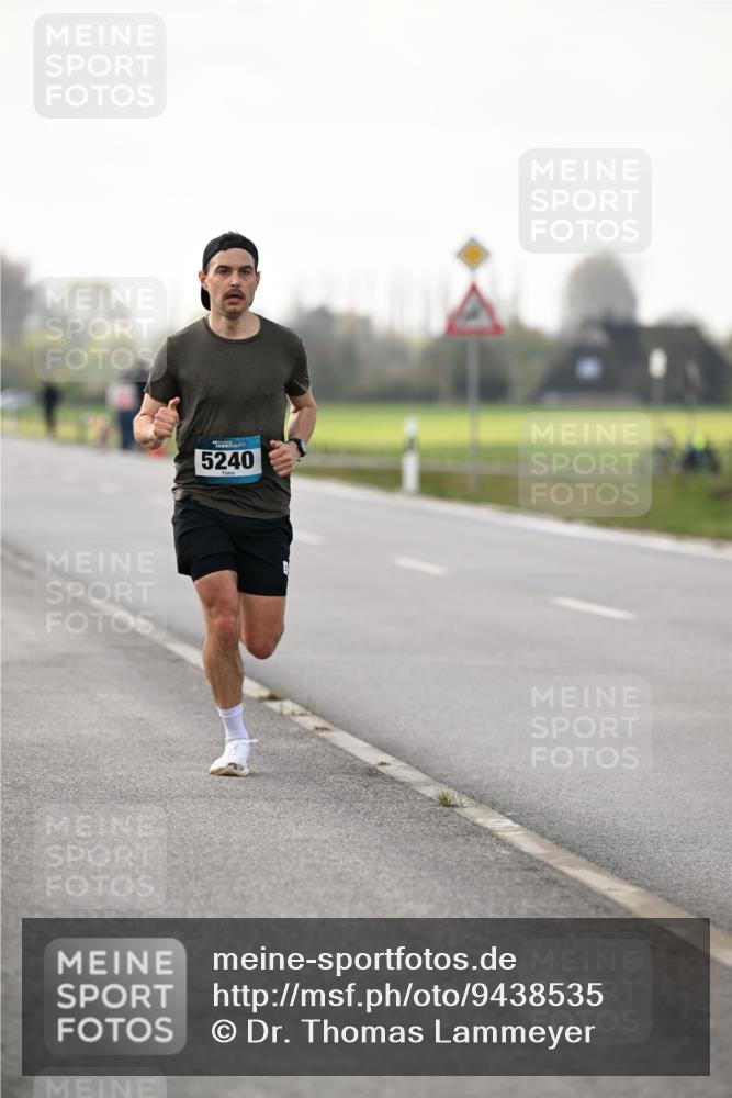 12.04.2026 - 45. Internationalen Wilhelmsburger Insellauf Dr. Thomas Lammeyer http://msf.ph/oto/9438535 12.04.2026 09:52:58 Laufen 5240 meine-sportfotos.de