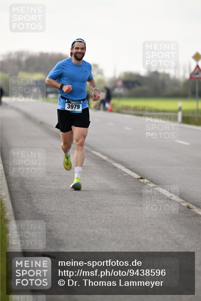 12.04.2026 - 45. Internationalen Wilhelmsburger Insellauf Dr. Thomas Lammeyer http://msf.ph/oto/9438596 12.04.2026 09:53:37 Laufen 3979 meine-sportfotos.de