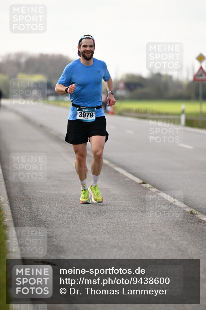 12.04.2026 - 45. Internationalen Wilhelmsburger Insellauf Dr. Thomas Lammeyer http://msf.ph/oto/9438600 12.04.2026 09:53:38 Laufen 3979 meine-sportfotos.de