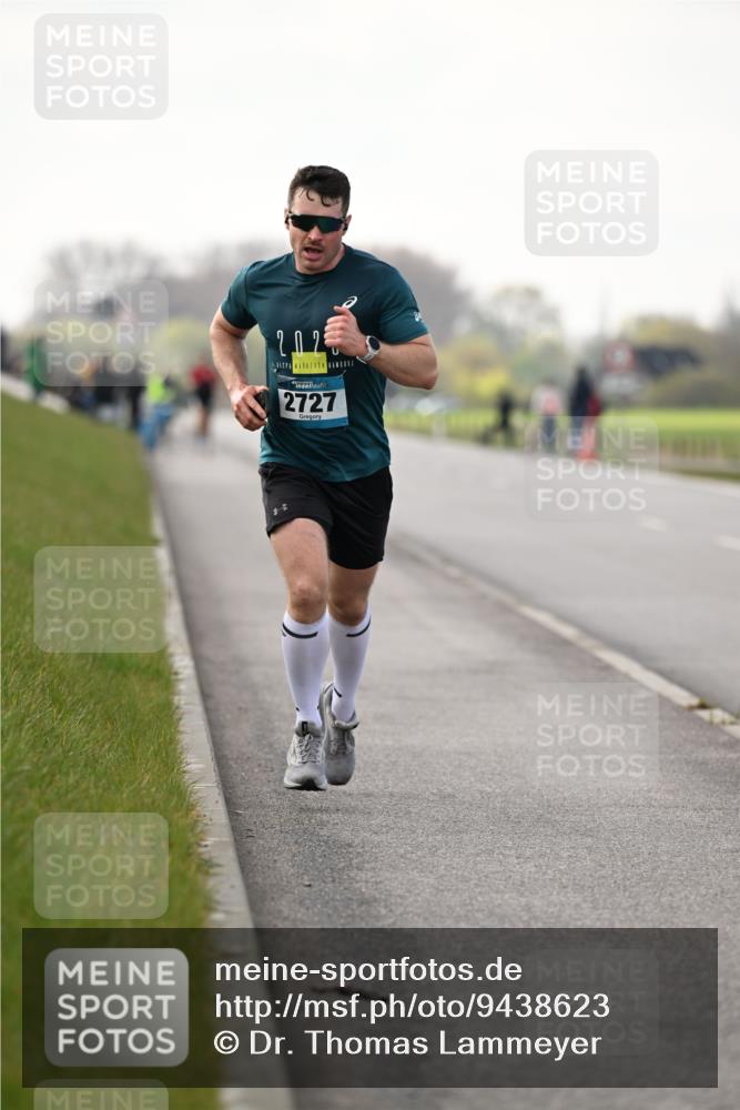 12.04.2026 - 45. Internationalen Wilhelmsburger Insellauf Dr. Thomas Lammeyer http://msf.ph/oto/9438623 12.04.2026 09:54:24 Laufen 2, 0, 25, 2727 meine-sportfotos.de