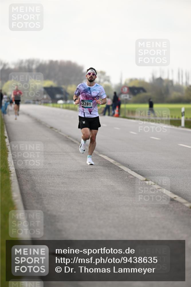 12.04.2026 - 45. Internationalen Wilhelmsburger Insellauf Dr. Thomas Lammeyer http://msf.ph/oto/9438635 12.04.2026 09:54:29 Laufen 2281 meine-sportfotos.de
