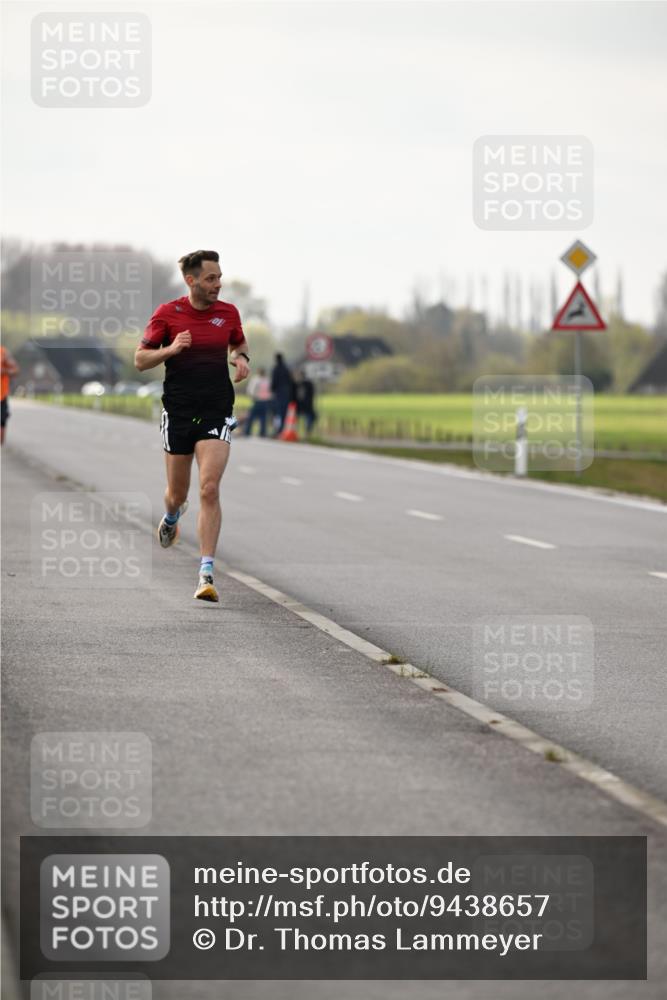 12.04.2026 - 45. Internationalen Wilhelmsburger Insellauf Dr. Thomas Lammeyer http://msf.ph/oto/9438657 12.04.2026 09:54:43 Laufen  meine-sportfotos.de
