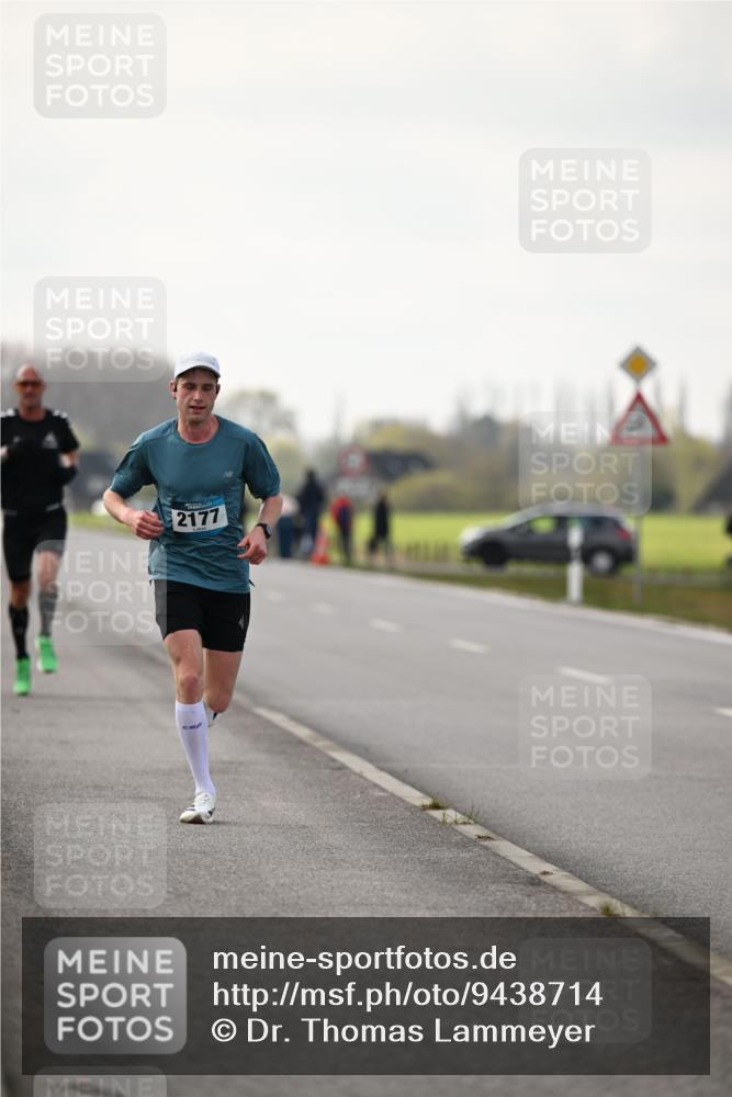 12.04.2026 - 45. Internationalen Wilhelmsburger Insellauf Dr. Thomas Lammeyer http://msf.ph/oto/9438714 12.04.2026 09:55:03 Laufen 2177 meine-sportfotos.de