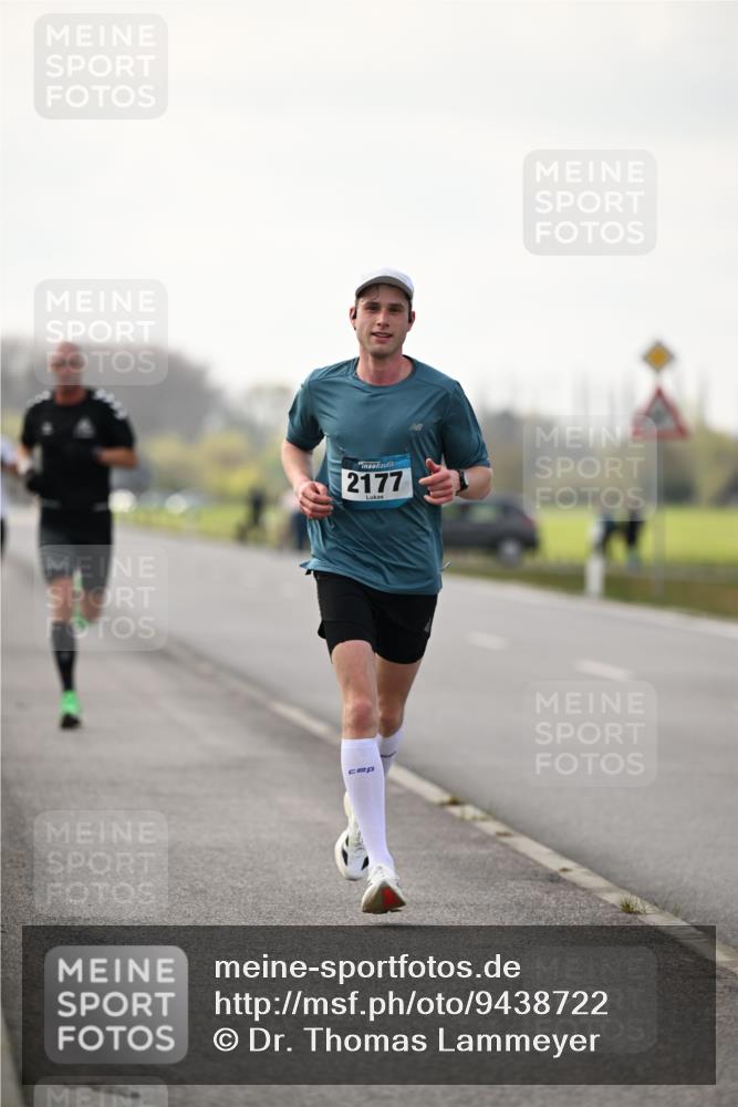 12.04.2026 - 45. Internationalen Wilhelmsburger Insellauf Dr. Thomas Lammeyer http://msf.ph/oto/9438722 12.04.2026 09:55:04 Laufen 2177 meine-sportfotos.de