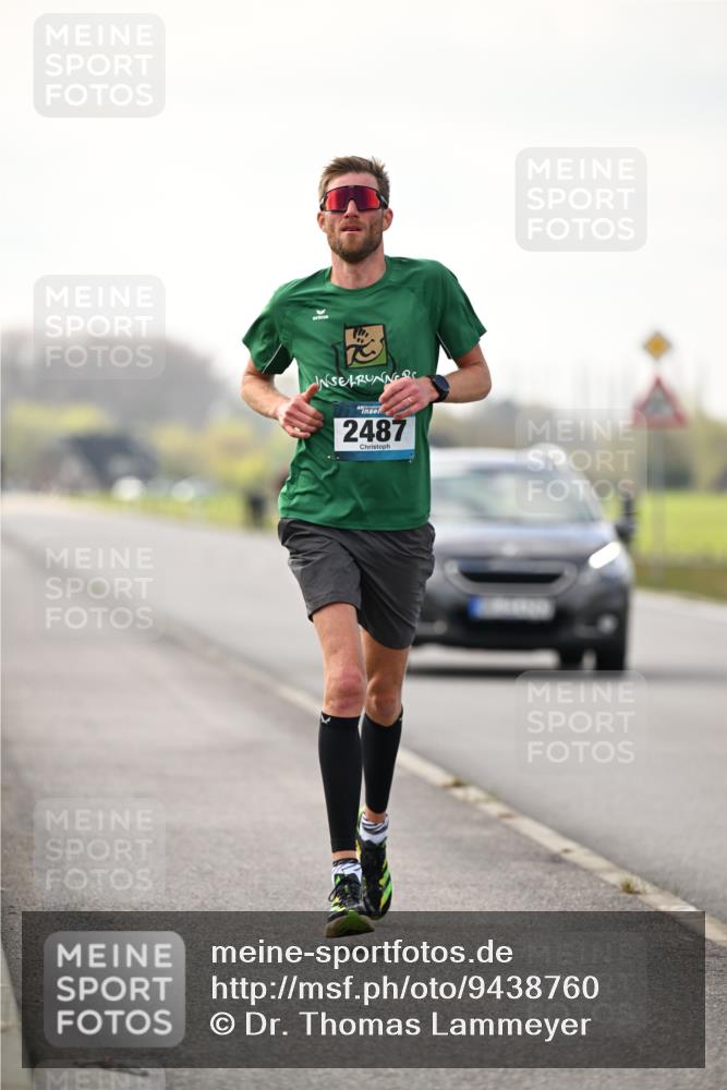 12.04.2026 - 45. Internationalen Wilhelmsburger Insellauf Dr. Thomas Lammeyer http://msf.ph/oto/9438760 12.04.2026 09:55:17 Laufen 2487 meine-sportfotos.de