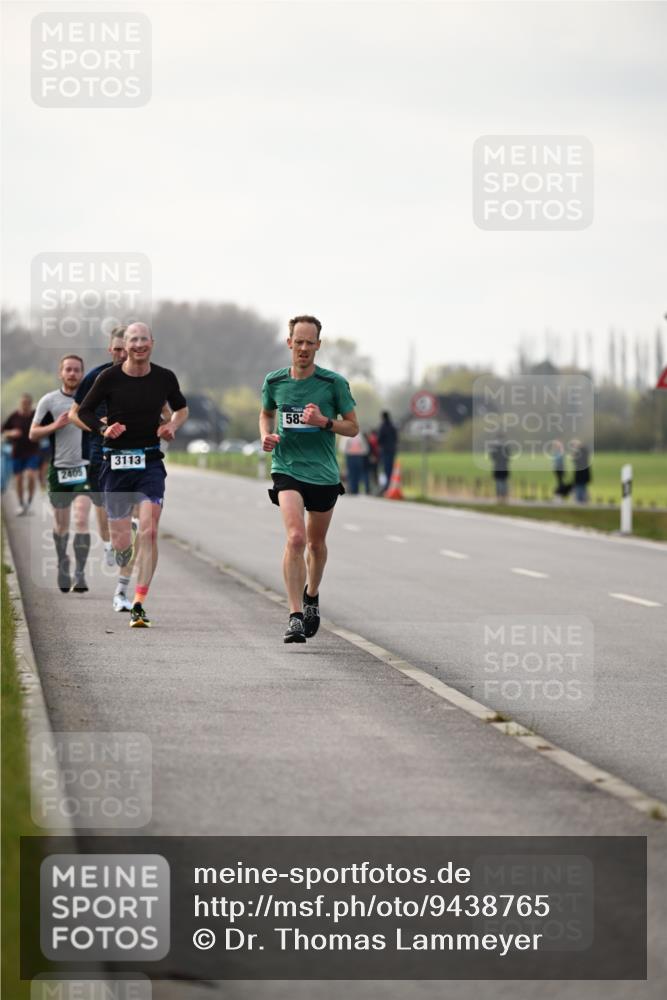 12.04.2026 - 45. Internationalen Wilhelmsburger Insellauf Dr. Thomas Lammeyer http://msf.ph/oto/9438765 12.04.2026 09:55:46 Laufen 2405, 3113, 583 meine-sportfotos.de