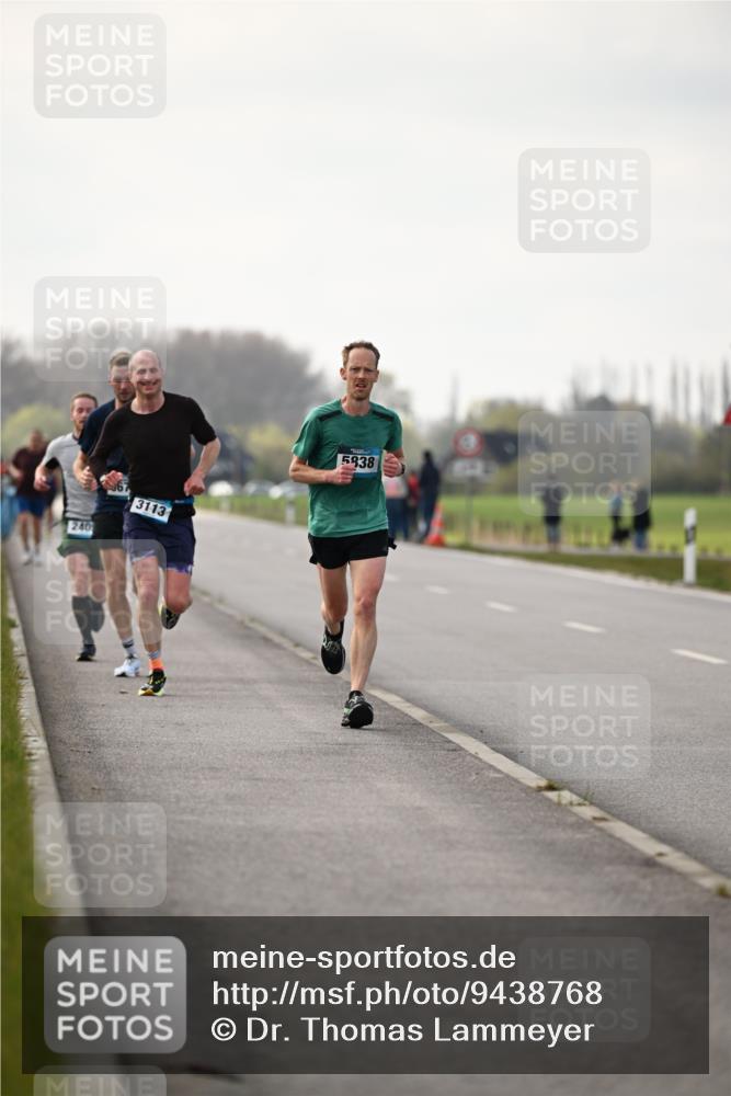 12.04.2026 - 45. Internationalen Wilhelmsburger Insellauf Dr. Thomas Lammeyer http://msf.ph/oto/9438768 12.04.2026 09:55:46 Laufen 240, 3113, 5838 meine-sportfotos.de