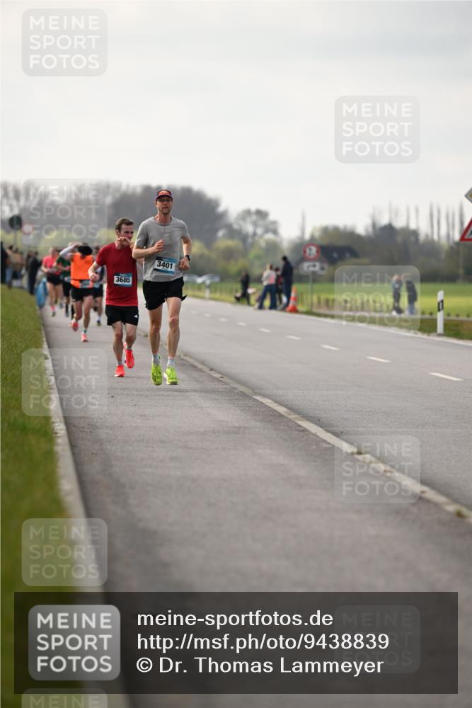 12.04.2026 - 45. Internationalen Wilhelmsburger Insellauf Dr. Thomas Lammeyer http://msf.ph/oto/9438839 12.04.2026 09:56:26 Laufen 3685, 3401 meine-sportfotos.de
