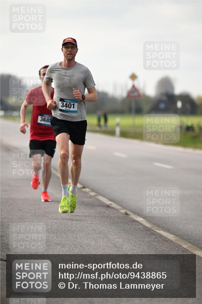 12.04.2026 - 45. Internationalen Wilhelmsburger Insellauf Dr. Thomas Lammeyer http://msf.ph/oto/9438865 12.04.2026 09:56:30 Laufen 3685, 3401 meine-sportfotos.de