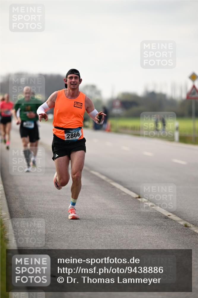 12.04.2026 - 45. Internationalen Wilhelmsburger Insellauf Dr. Thomas Lammeyer http://msf.ph/oto/9438886 12.04.2026 09:56:36 Laufen 2866 meine-sportfotos.de