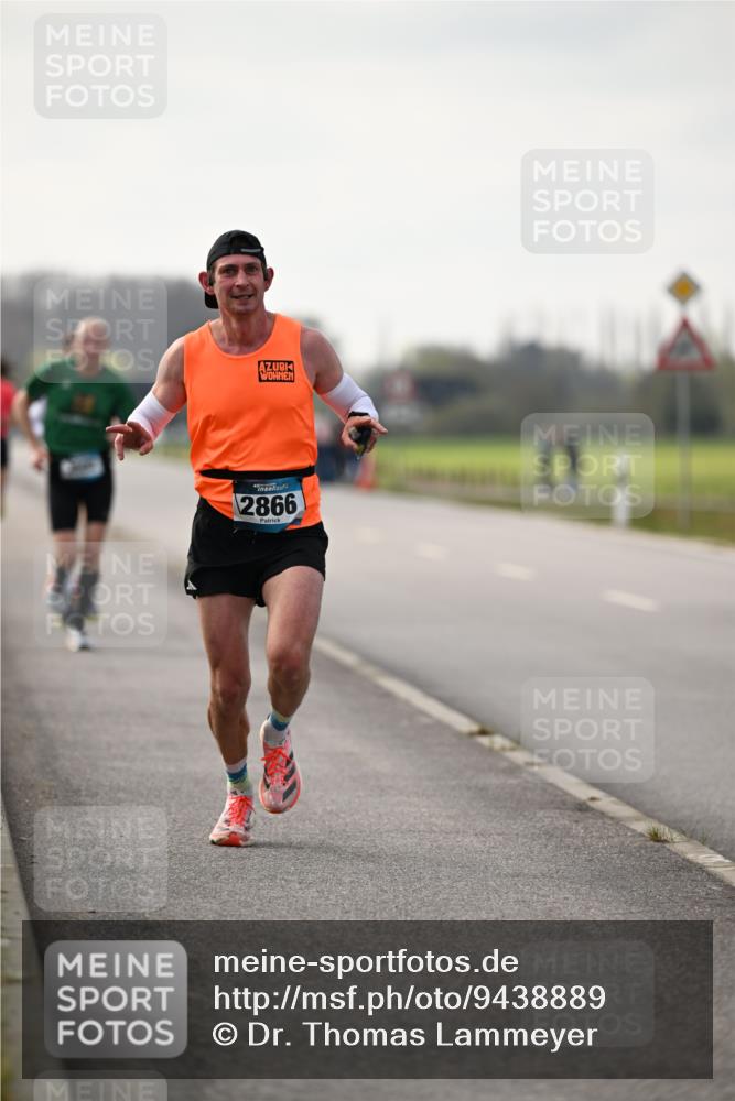 12.04.2026 - 45. Internationalen Wilhelmsburger Insellauf Dr. Thomas Lammeyer http://msf.ph/oto/9438889 12.04.2026 09:56:36 Laufen 2866 meine-sportfotos.de