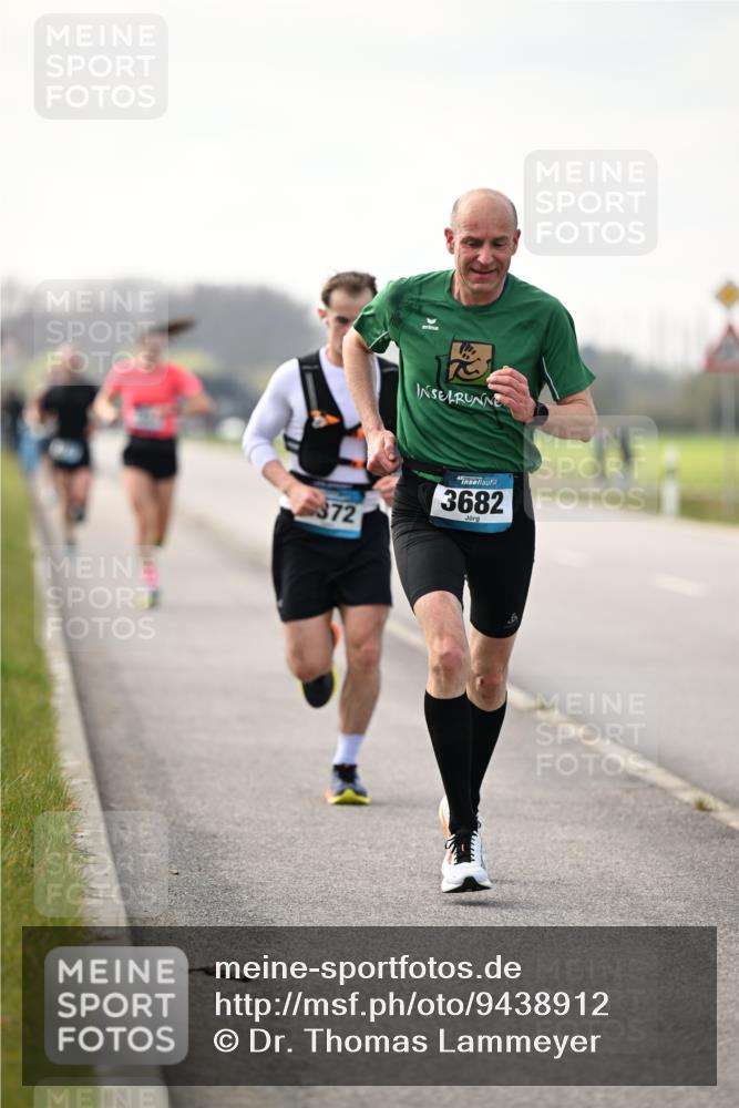 12.04.2026 - 45. Internationalen Wilhelmsburger Insellauf Dr. Thomas Lammeyer http://msf.ph/oto/9438912 12.04.2026 09:56:40 Laufen 872, 3682 meine-sportfotos.de