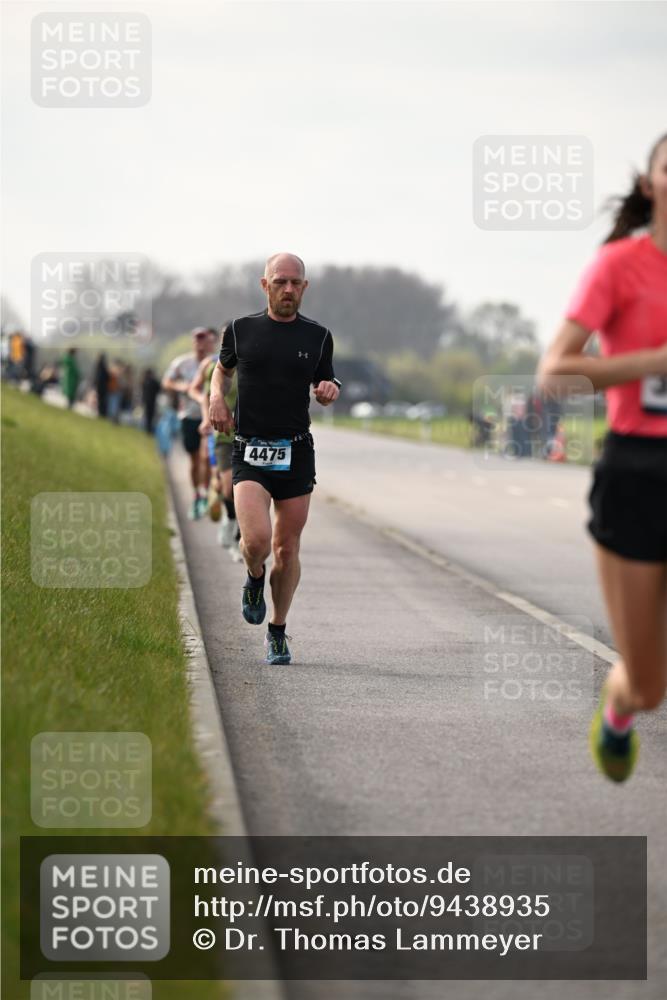 12.04.2026 - 45. Internationalen Wilhelmsburger Insellauf Dr. Thomas Lammeyer http://msf.ph/oto/9438935 12.04.2026 09:56:46 Laufen 4475 meine-sportfotos.de