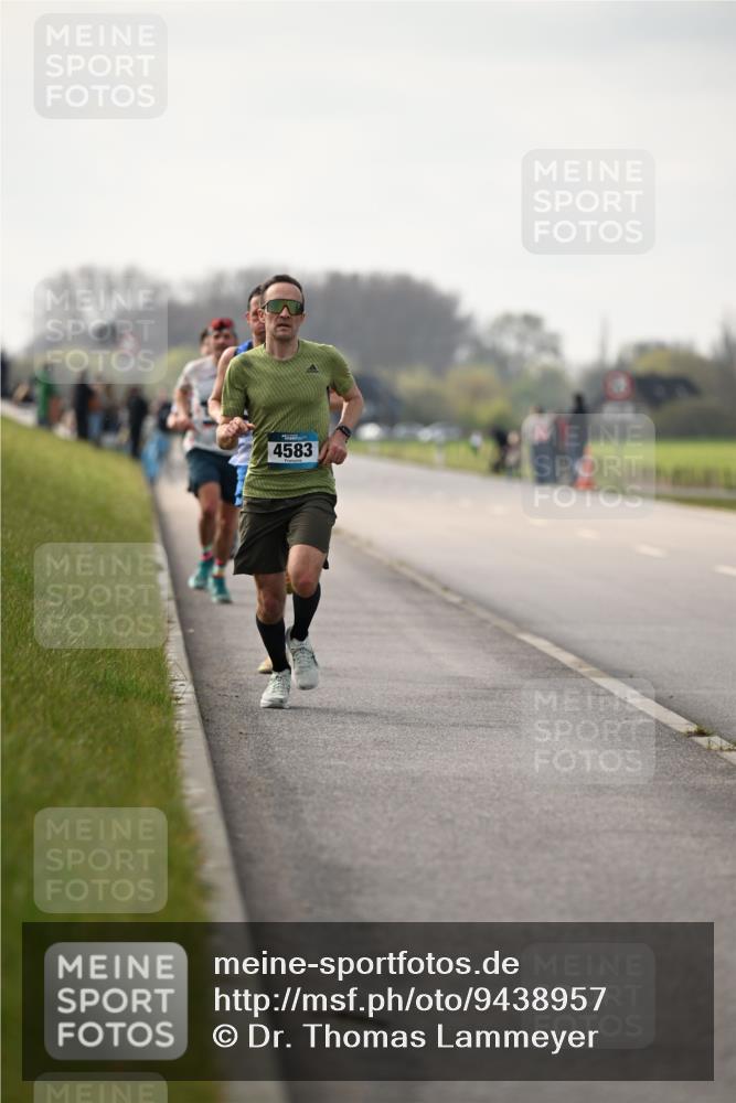12.04.2026 - 45. Internationalen Wilhelmsburger Insellauf Dr. Thomas Lammeyer http://msf.ph/oto/9438957 12.04.2026 09:56:50 Laufen 4583 meine-sportfotos.de