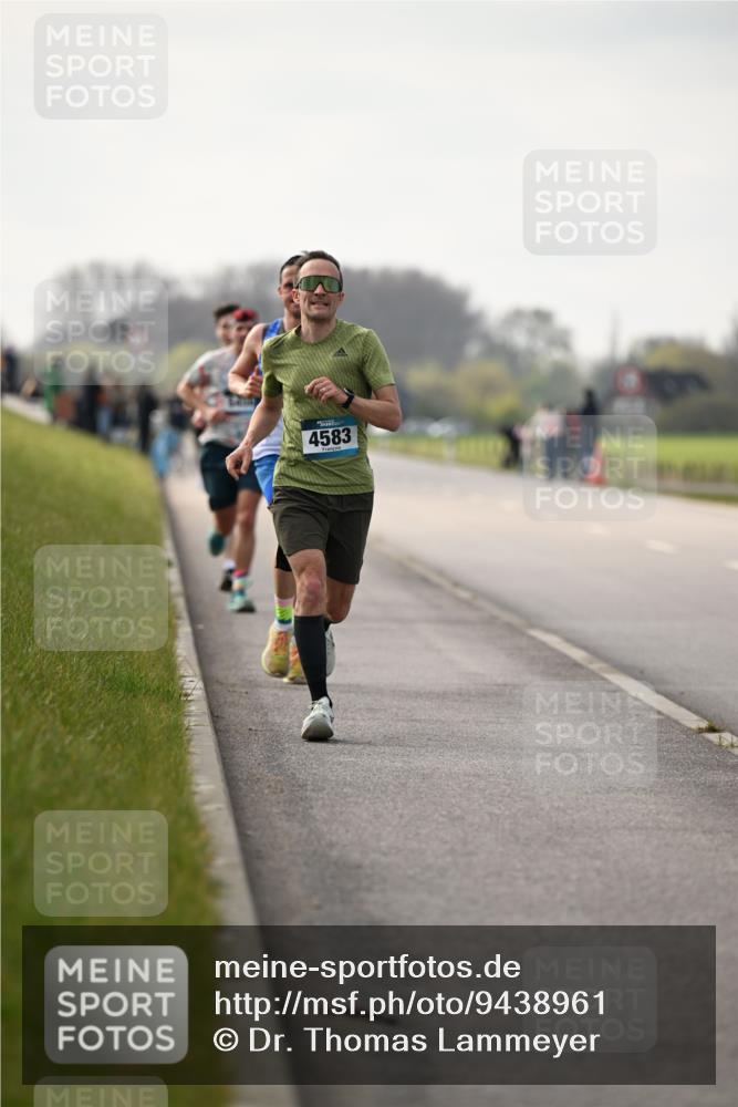 12.04.2026 - 45. Internationalen Wilhelmsburger Insellauf Dr. Thomas Lammeyer http://msf.ph/oto/9438961 12.04.2026 09:56:50 Laufen 4583 meine-sportfotos.de