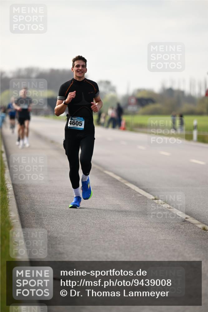 12.04.2026 - 45. Internationalen Wilhelmsburger Insellauf Dr. Thomas Lammeyer http://msf.ph/oto/9439008 12.04.2026 09:57:10 Laufen 4605 meine-sportfotos.de