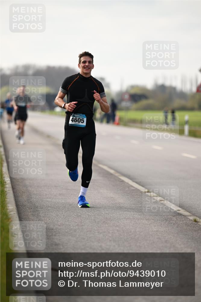 12.04.2026 - 45. Internationalen Wilhelmsburger Insellauf Dr. Thomas Lammeyer http://msf.ph/oto/9439010 12.04.2026 09:57:10 Laufen 4605 meine-sportfotos.de