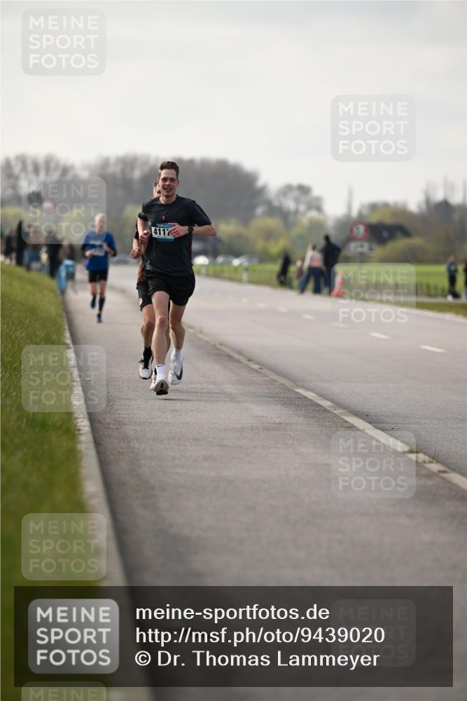 12.04.2026 - 45. Internationalen Wilhelmsburger Insellauf Dr. Thomas Lammeyer http://msf.ph/oto/9439020 12.04.2026 09:57:15 Laufen 4117 meine-sportfotos.de