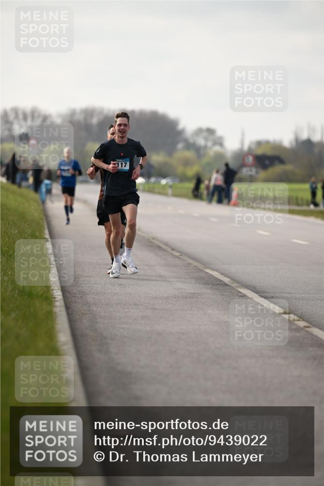 12.04.2026 - 45. Internationalen Wilhelmsburger Insellauf Dr. Thomas Lammeyer http://msf.ph/oto/9439022 12.04.2026 09:57:16 Laufen 117 meine-sportfotos.de
