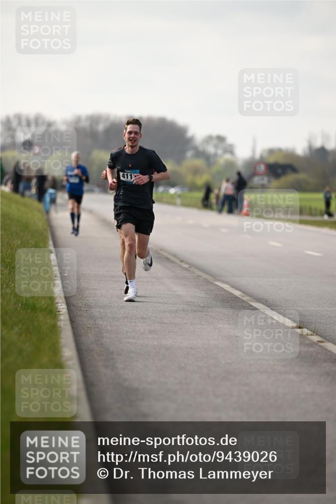 12.04.2026 - 45. Internationalen Wilhelmsburger Insellauf Dr. Thomas Lammeyer http://msf.ph/oto/9439026 12.04.2026 09:57:16 Laufen 4115 meine-sportfotos.de