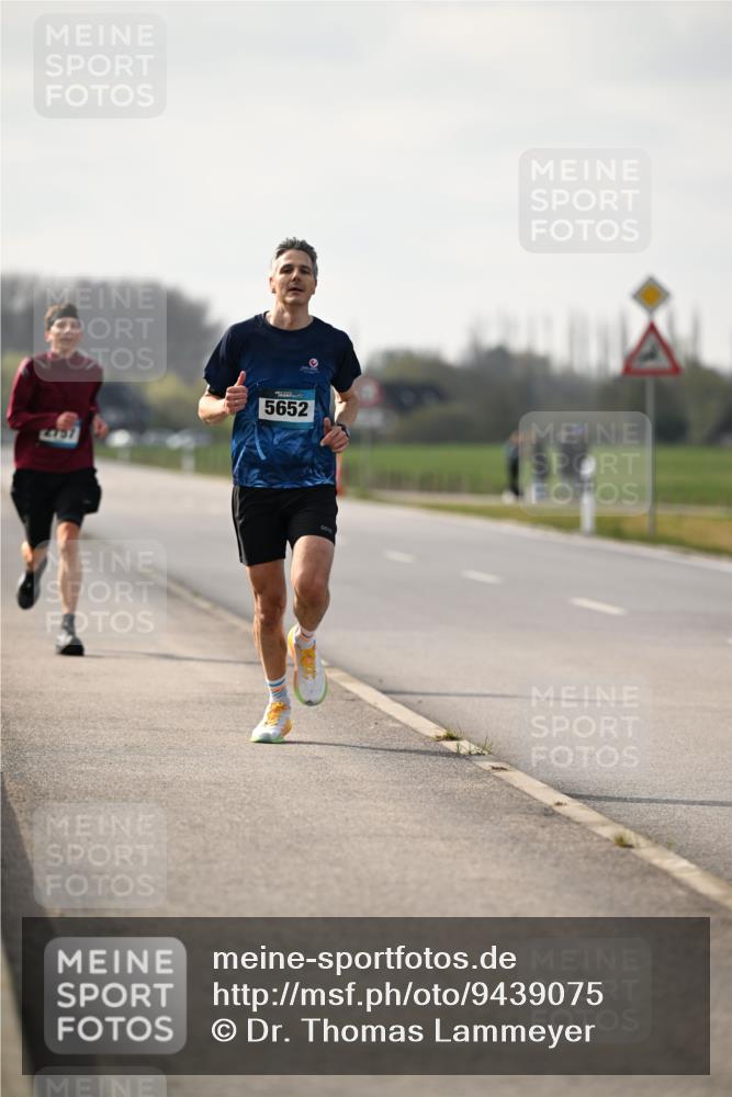 12.04.2026 - 45. Internationalen Wilhelmsburger Insellauf Dr. Thomas Lammeyer http://msf.ph/oto/9439075 12.04.2026 09:57:46 Laufen 2757, 5652 meine-sportfotos.de