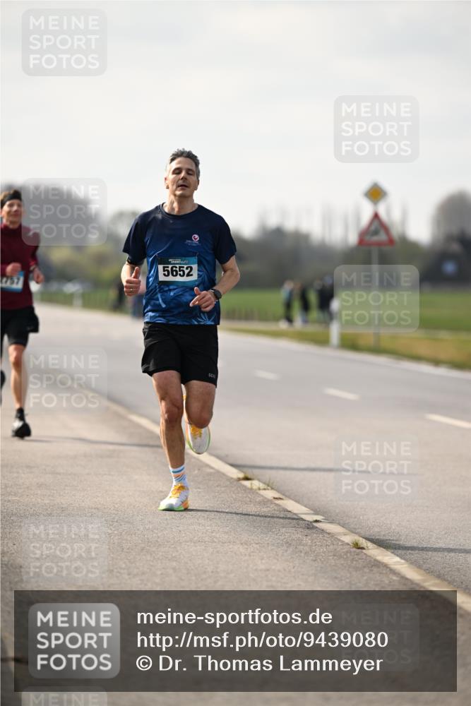 12.04.2026 - 45. Internationalen Wilhelmsburger Insellauf Dr. Thomas Lammeyer http://msf.ph/oto/9439080 12.04.2026 09:57:46 Laufen 757, 5652 meine-sportfotos.de