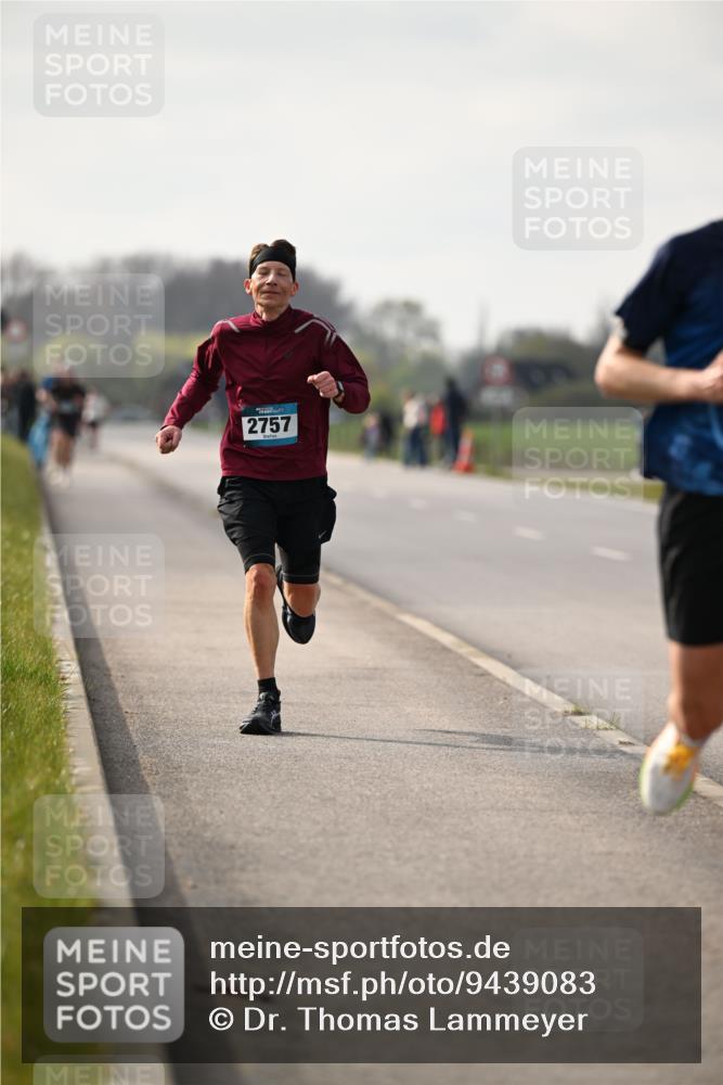 12.04.2026 - 45. Internationalen Wilhelmsburger Insellauf Dr. Thomas Lammeyer http://msf.ph/oto/9439083 12.04.2026 09:57:48 Laufen 2757 meine-sportfotos.de