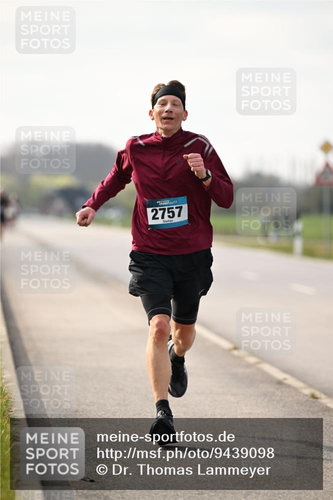 12.04.2026 - 45. Internationalen Wilhelmsburger Insellauf Dr. Thomas Lammeyer http://msf.ph/oto/9439098 12.04.2026 09:57:50 Laufen 45, 2757 meine-sportfotos.de