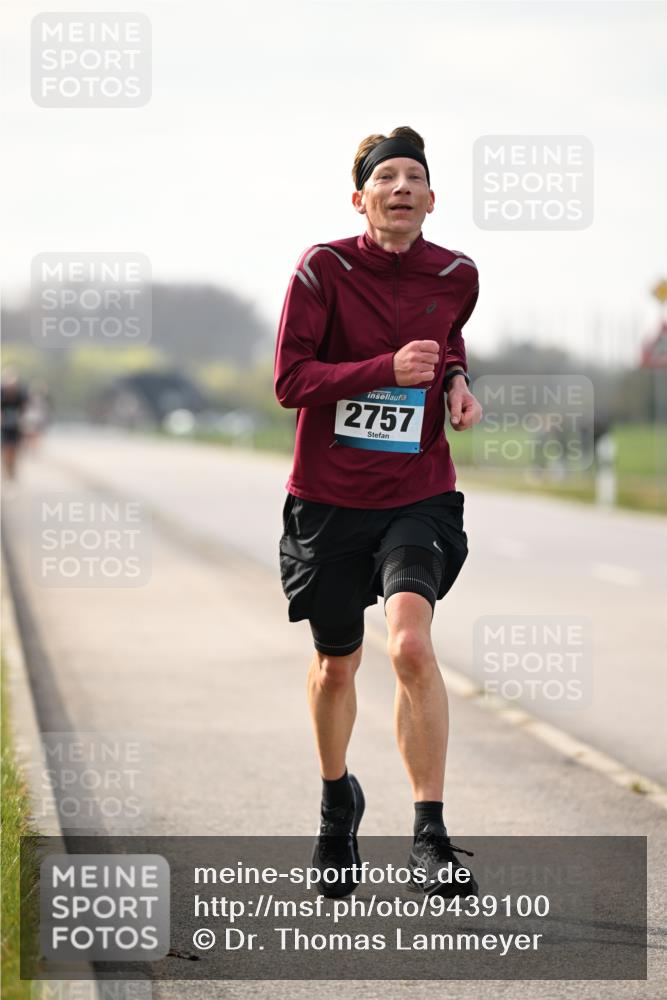 12.04.2026 - 45. Internationalen Wilhelmsburger Insellauf Dr. Thomas Lammeyer http://msf.ph/oto/9439100 12.04.2026 09:57:50 Laufen 2757 meine-sportfotos.de