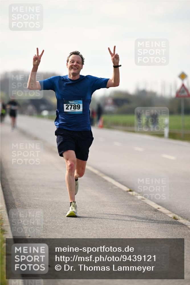 12.04.2026 - 45. Internationalen Wilhelmsburger Insellauf Dr. Thomas Lammeyer http://msf.ph/oto/9439121 12.04.2026 09:58:08 Laufen 2789 meine-sportfotos.de