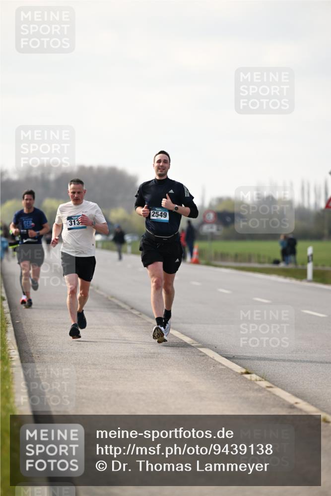 12.04.2026 - 45. Internationalen Wilhelmsburger Insellauf Dr. Thomas Lammeyer http://msf.ph/oto/9439138 12.04.2026 09:58:23 Laufen 2549, 313 meine-sportfotos.de