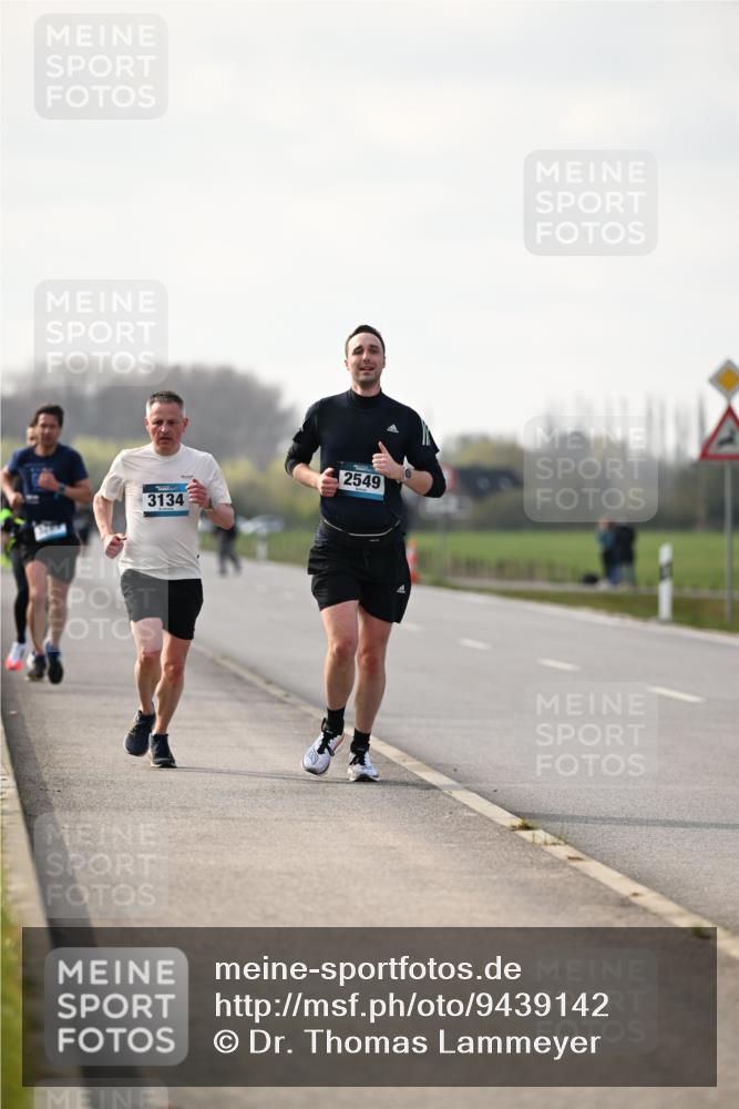 12.04.2026 - 45. Internationalen Wilhelmsburger Insellauf Dr. Thomas Lammeyer http://msf.ph/oto/9439142 12.04.2026 09:58:23 Laufen 2549, 3134 meine-sportfotos.de