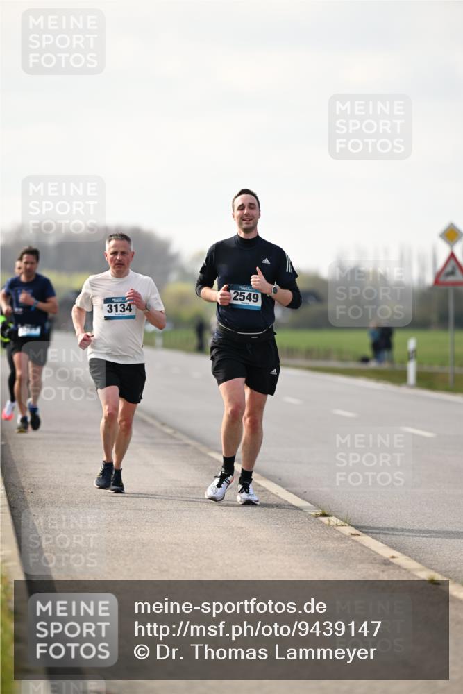 12.04.2026 - 45. Internationalen Wilhelmsburger Insellauf Dr. Thomas Lammeyer http://msf.ph/oto/9439147 12.04.2026 09:58:24 Laufen 2549, 3134 meine-sportfotos.de